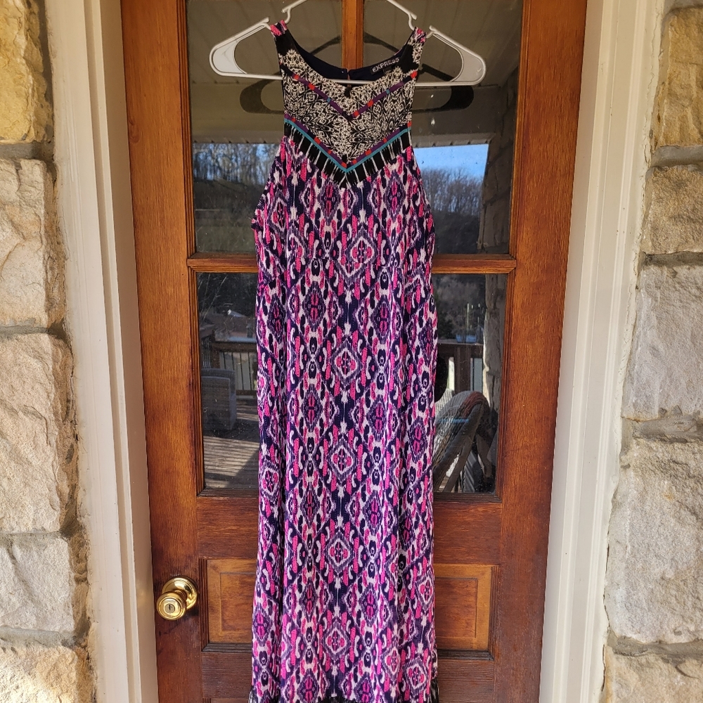 EXPRESS MAXI DRESS